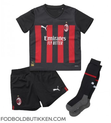 AC Milan Rafael Leao #17 Hjemmebanetrøje Børn 2022-23 Kortærmet (+ Korte bukser)